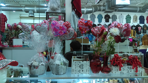 Shopping Mall «Federal Mexicana Mall», reviews and photos, 2970 W Barberry Pl, Denver, CO 80204, USA