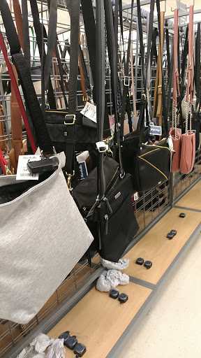 Department Store «Marshalls», reviews and photos, 533 S Broad St, Meriden, CT 06450, USA