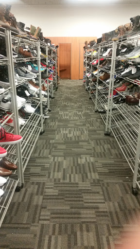 Clothing Store «Burlington Coat Factory», reviews and photos, 4247 Union Deposit Rd, Harrisburg, PA 17111, USA