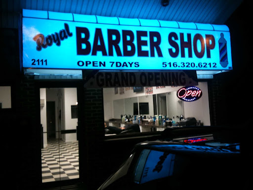 Barber Shop «Royal Barber Shop», reviews and photos, 2111 Bellmore Ave, Bellmore, NY 11710, USA