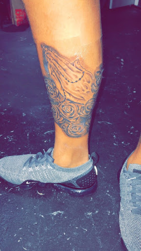 Explore cool shoulder tattoo ideas, creative tattoo ideas in Houston, available at Vibes Tattoo Studio Houston
