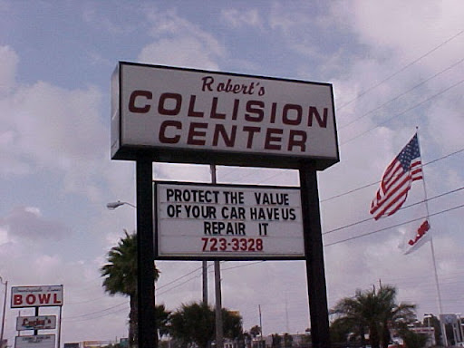 Auto Body Shop «Roberts Collision Center, Inc.», reviews and photos, 27941 US Hwy 19 N, Clearwater, FL 33761, USA