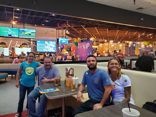 Restaurant «Main Event Entertainment», reviews and photos, 2070 S Stemmons Fwy, Lewisville, TX 75067, USA