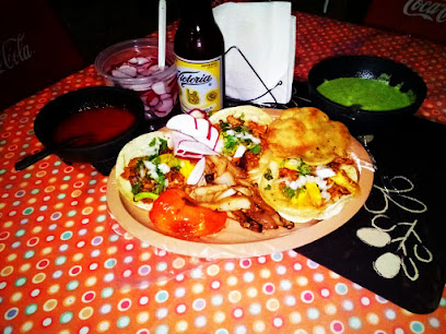 Tacos Mi Compa - Cuauhtémoc 24c, Centro, 46200 Colotlán, Jal., Mexico