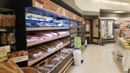 Supermarket «King Kullen», reviews and photos, 1170 Deer Park Ave, North Babylon, NY 11703, USA