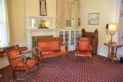 Funeral Home «Bills McGaugh Funeral Home», reviews and photos, 755 Yell Rd, Lewisburg, TN 37091, USA