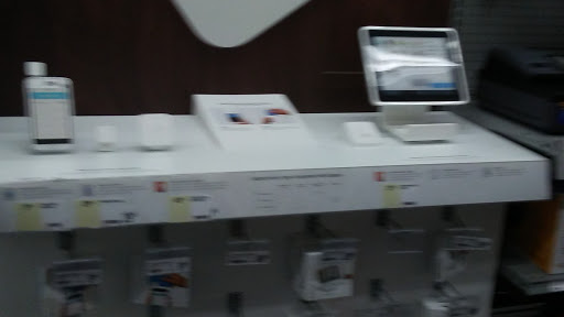 Office Supply Store «Staples», reviews and photos, 4190 E Court St #100, Burton, MI 48509, USA