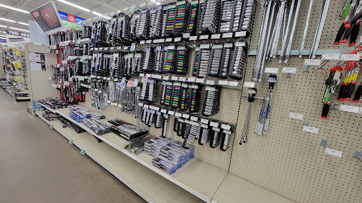 Hardware Store «Harbor Freight Tools», reviews and photos, 1700 E Sherman Blvd, Muskegon, MI 49444, USA