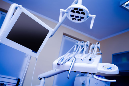 Studio dentistico Fumagalli Odontoiatria Estetica - Protesi - Implantologia