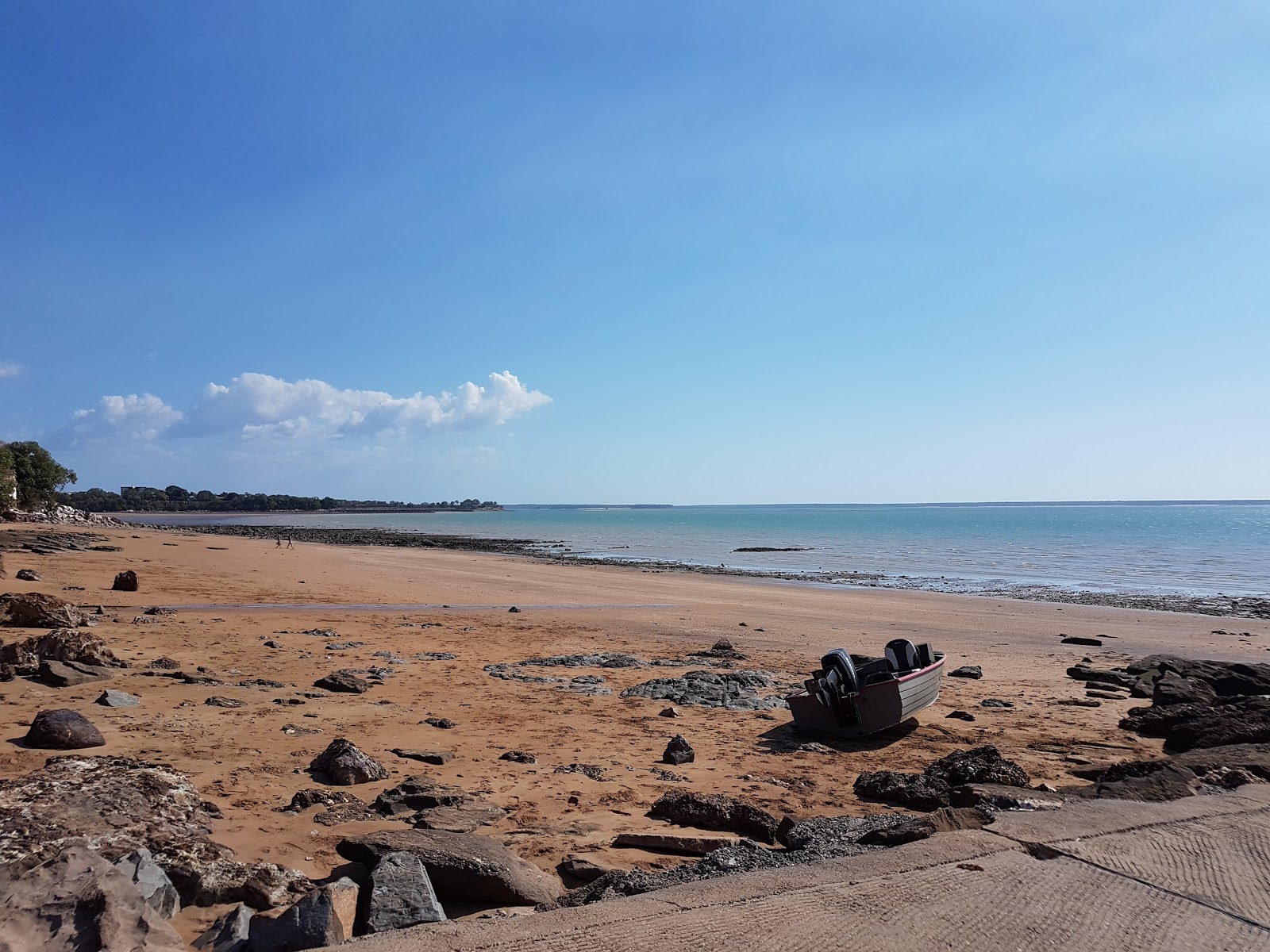 Foto de Vesteys Beach e o assentamento