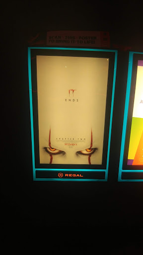 Movie Theater «Regal Cinemas Shiloh Crossing 18», reviews and photos, 10400 E. US 36, Avon, IN 46168, USA