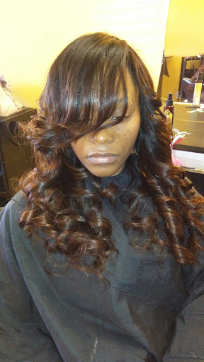 Beauty Salon «Upscale Salon & Weave Center», reviews and photos, 4447 Wade Green Rd, Kennesaw, GA 30144, USA