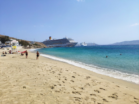 Agios Stefanos Plajı
