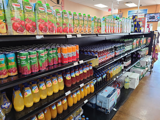 Grocery Store «Malincho Euro Market & Prestige Liquor», reviews and photos, 1475 Lee St, Des Plaines, IL 60018, USA