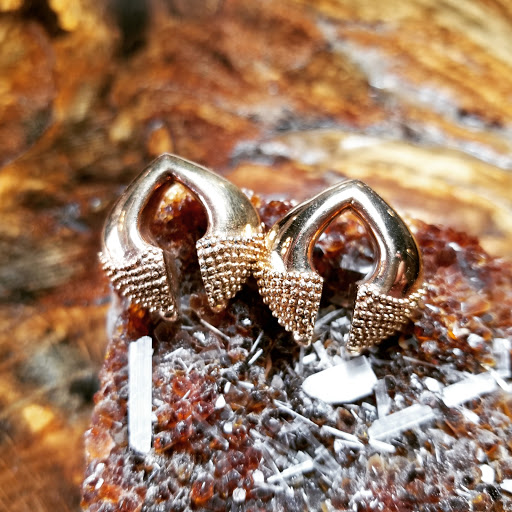 Explore king of the hill tattoo ideas, creative tattoo ideas in Vancouver, available at Hopeless Tattoo & Piercing