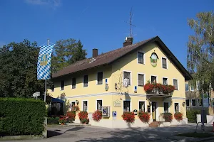 Gasthof zur Post - Hotel und Biergarten München Daglfing image