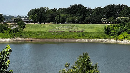 Tourist Information Center «Tennessee Welcome Center», reviews and photos, 119 Riverside Dr, Memphis, TN 38103, USA