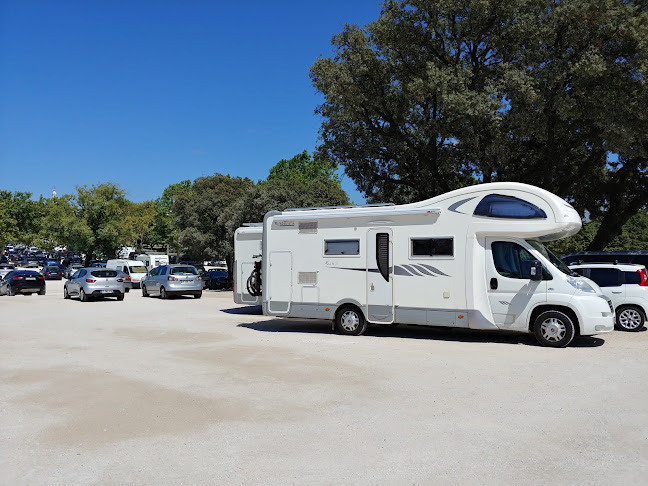 Avaliações doParque 11 em Ourém - Estacionamento