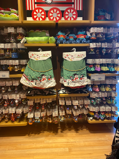 Toy Store «Disney Store», reviews and photos, 313 Smith Haven Mall, Lake Grove, NY 11755, USA