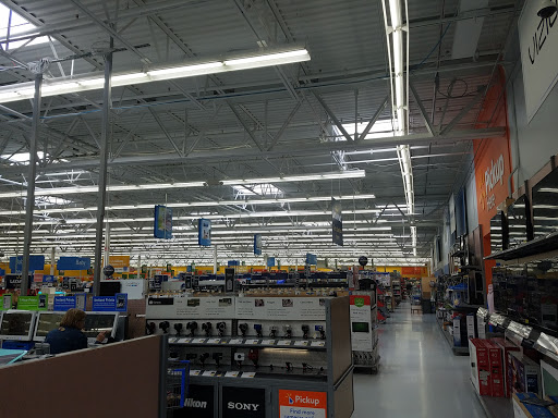 Department Store «Walmart Supercenter», reviews and photos, 38020 US-18, Prairie du Chien, WI 53821, USA