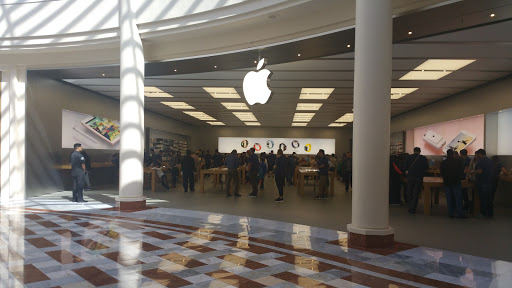 Computer Store «Apple Stonestown», reviews and photos, 3251 20th Ave, San Francisco, CA 94132, USA