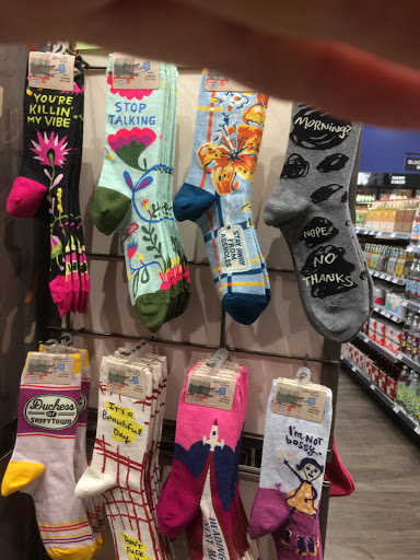 Liquor Store «Woodburn Liquor», reviews and photos, 1519 N Pacific Hwy, Woodburn, OR 97071, USA