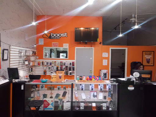 Telecommunications Service Provider «Boost Mobile», reviews and photos, 1109 W Broadway Ave, Minneapolis, MN 55411, USA