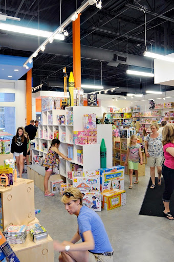 Toy Store «Fat Brain Toys», reviews and photos, 5601 W 135th St #2230, Overland Park, KS 66224, USA