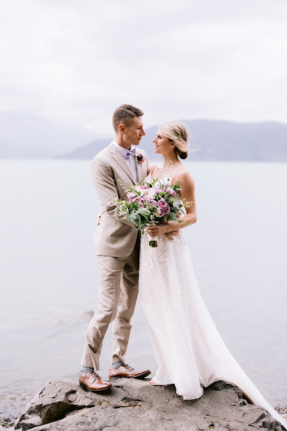 Demin Photography - Vancouver Wedding Photographer