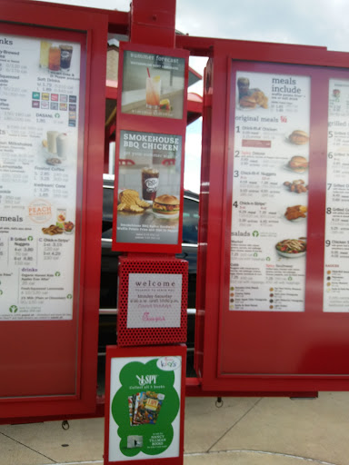 Fast Food Restaurant «Chick-fil-A», reviews and photos, 6203 N Illinois St, Fairview Heights, IL 62208, USA