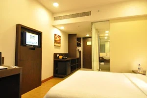 MNB ROOMS image