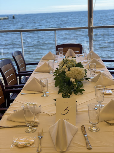 Florist «Elegant Designs by Joy», reviews and photos, 545 Main St, Islip, NY 11751, USA