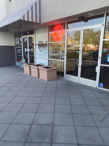 Bakery «Krispy Kreme Doughnuts», reviews and photos, 121 Curtner Ave #40, San Jose, CA 95125, USA