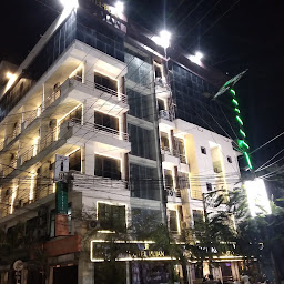 Hotel Pujan Restaurant & Bar