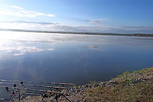 Banovsko jezero image