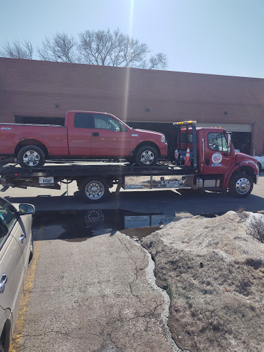 Tire Shop «Discount Tire Store - Crestwood, IL», reviews and photos, 13550 S Cicero Ave, Crestwood, IL 60445, USA