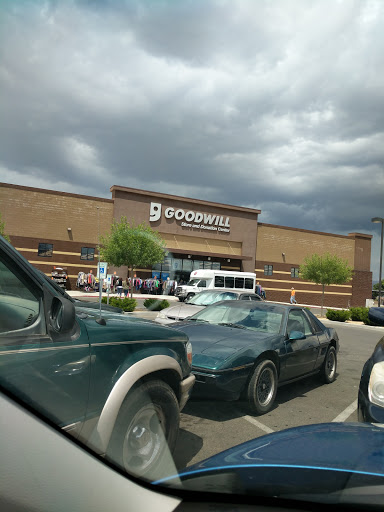 Thrift Store «Prescott Valley Goodwill Retail Store & Donation Center», reviews and photos