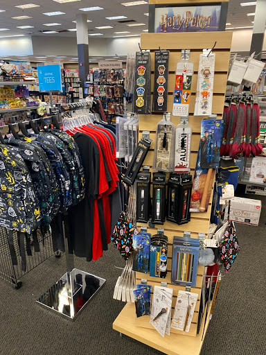 Book Store «Books-A-Million», reviews and photos, 6235 N Davis Hwy, Pensacola, FL 32504, USA