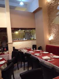 Atmosphère du Restaurant libanais Chez Farhat à Paris - n°12