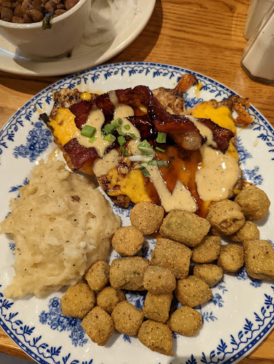 American Restaurant «Cracker Barrel Old Country Store», reviews and photos, 16 Nashua Rd, Londonderry, NH 03053, USA