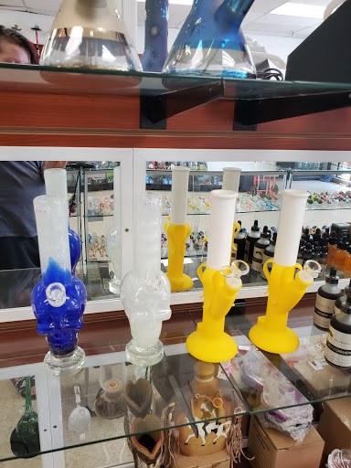 Tobacco Shop «Smoke Shop», reviews and photos, 2855 W Cactus Rd # 28, Phoenix, AZ 85029, USA