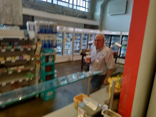 Grocery Store «The Curb Grocery Store», reviews and photos, 495 N Watkins St Suite #163, Memphis, TN 38104, USA