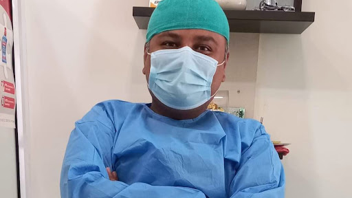 Oral And Maxillofacial Surgeon - Dr.Himanshu Thukral