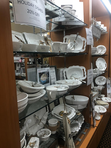 Pharmacy «Cottage Pharmacy», reviews and photos, 8285 Jericho Turnpike, Woodbury, NY 11797, USA