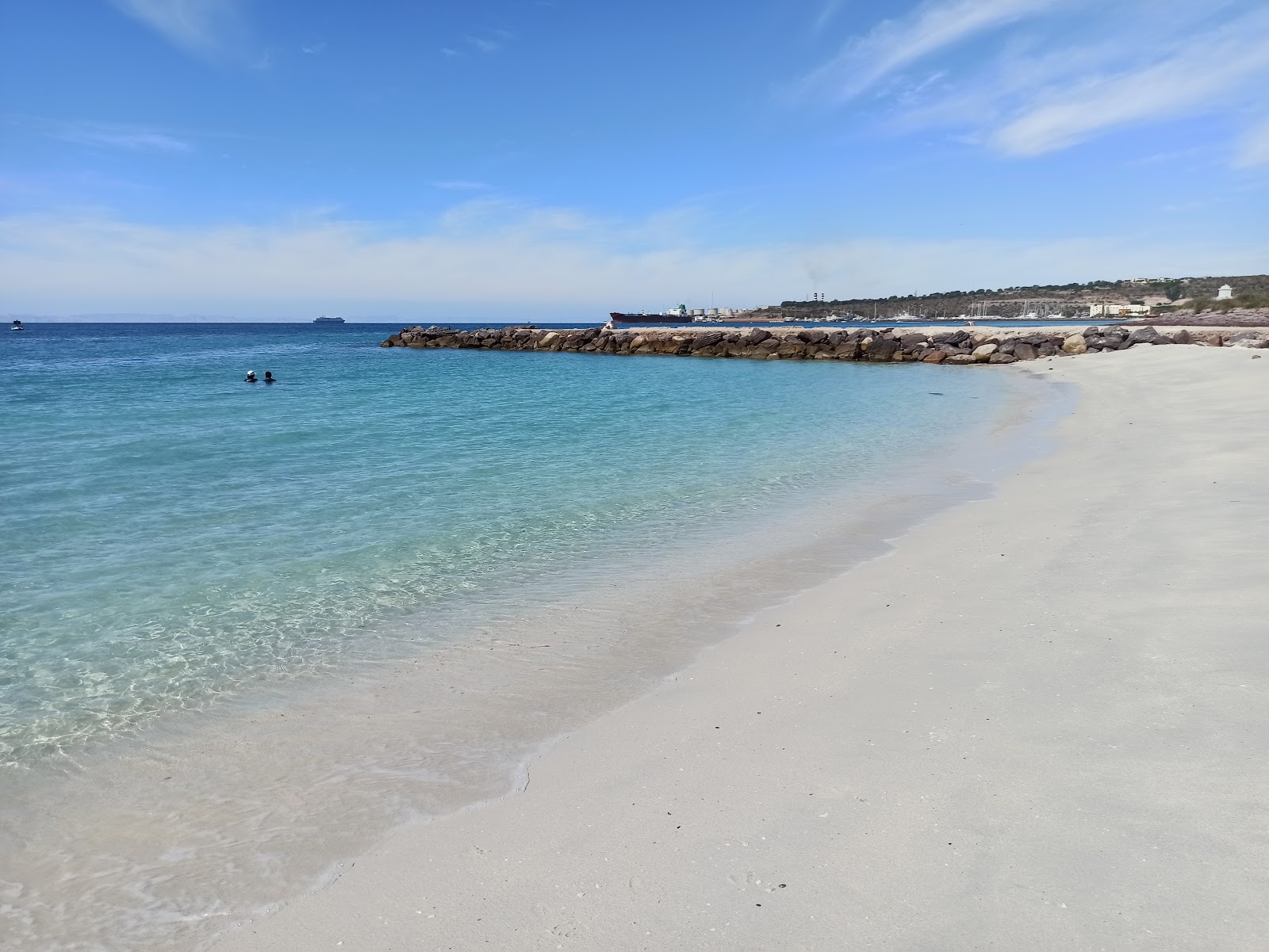 Playa El Caimancito'in fotoğrafı geniş plaj ile birlikte