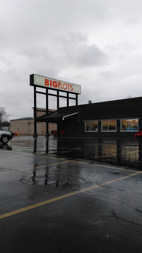 Discount Store «Big Lots», reviews and photos, 1211 Tower Blvd, Lorain, OH 44053, USA