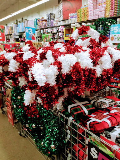 Variety Store «Five Below», reviews and photos, 935 Riverdale St, West Springfield, MA 01089, USA