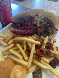 Photo n°25 de Dounia Kebab Aixe sur vienne à Aixe-sur-Vienne ()