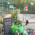 Photo n° 2 de l'avis de Susana.o fait le 15/08/2023 à 10:49 pour Le Val Royal à Paris