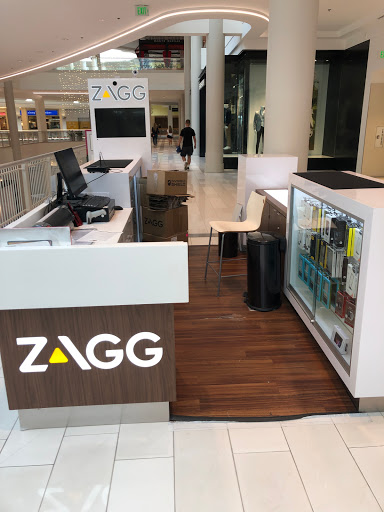 ZAGG at Mall of America